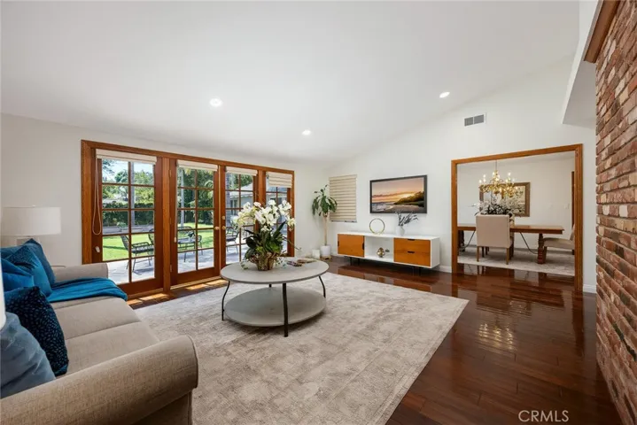 1529 Highland Oaks, Arcadia, California 91006