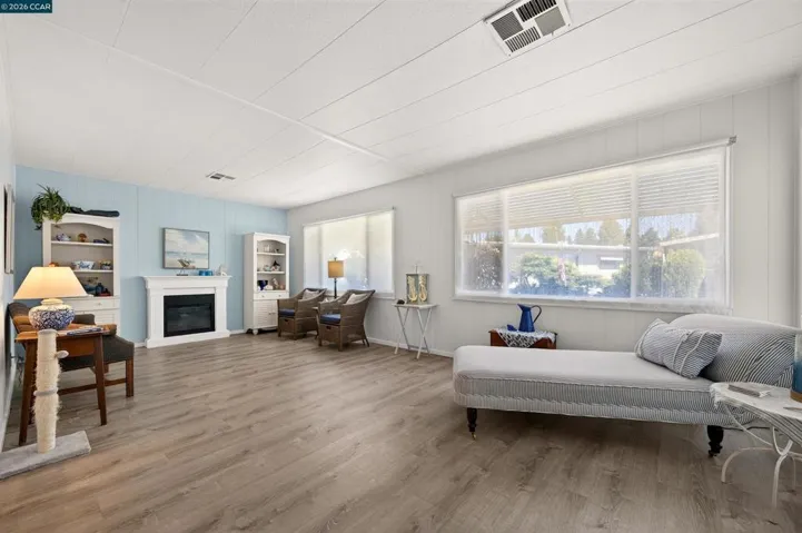 2119 Dalis, Concord, California 94520