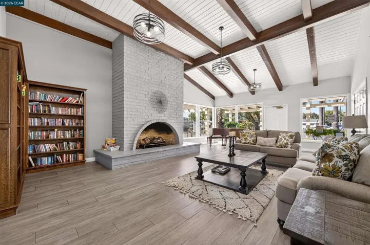 2119 Dalis, Concord, California 94520