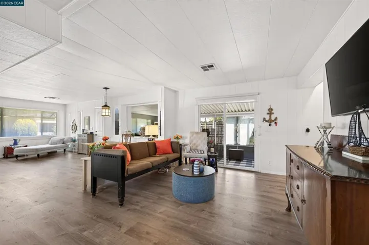 2119 Dalis, Concord, California 94520