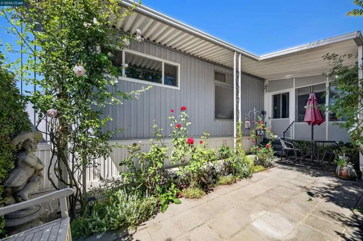 2119 Dalis, Concord, California 94520