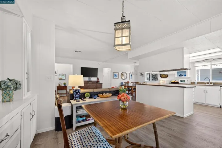 2119 Dalis, Concord, California 94520