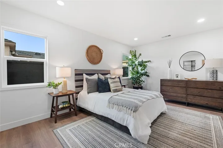 2271 Mira Mar, Long Beach, California 90815