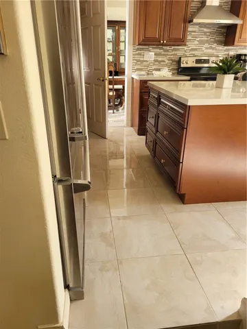 2905 Inglewood Avenue, Redondo Beach, California 90278