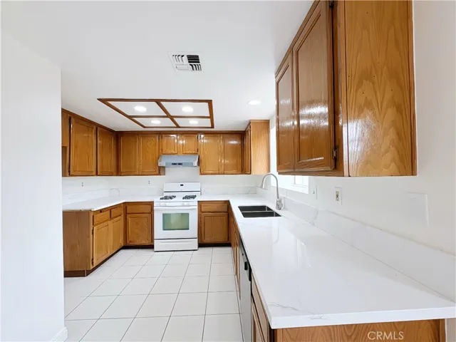 877 S Greenwood, Montebello, California 90640