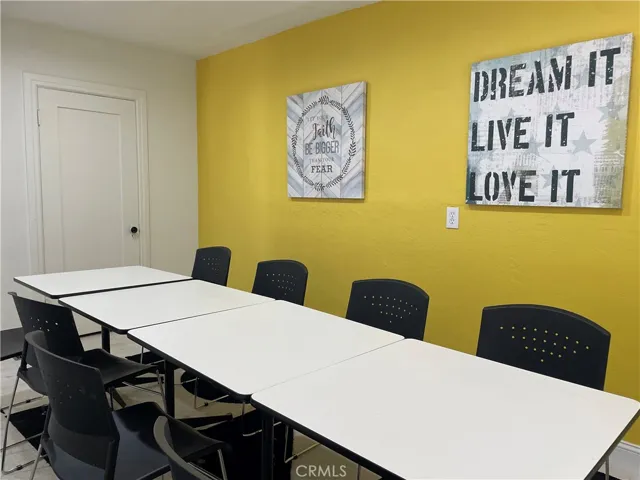 9345 Magnolia Ave, Riverside, California 92503