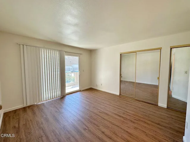 large (17)