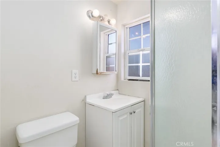535 N Allyn, Ontario, California 91764