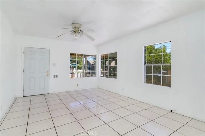 535 N Allyn, Ontario, California 91764