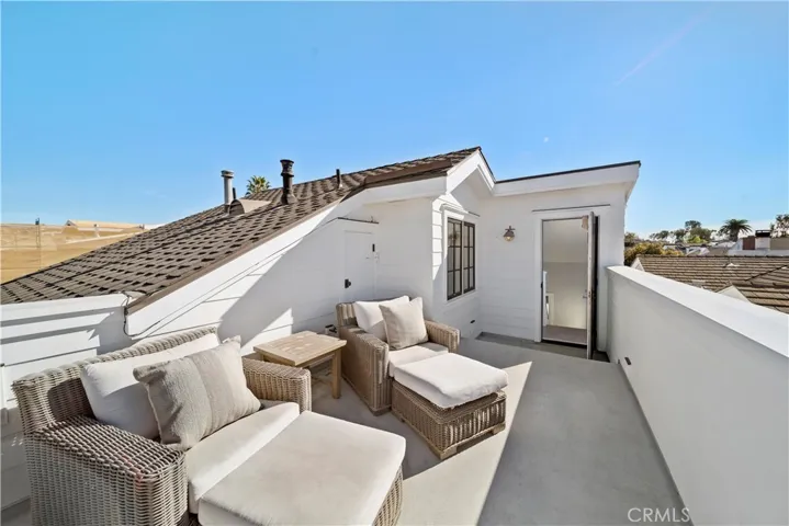 515 1/2 Narcissus Avenue, Corona Del Mar, California 92625