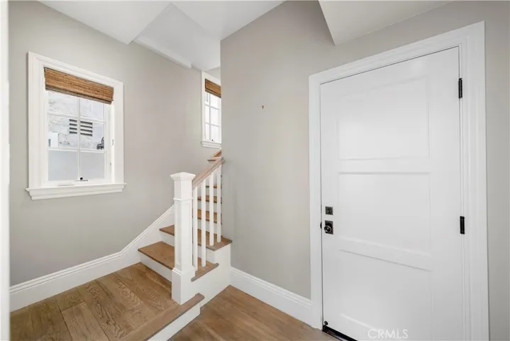515 1/2 Narcissus Avenue, Corona Del Mar, California 92625