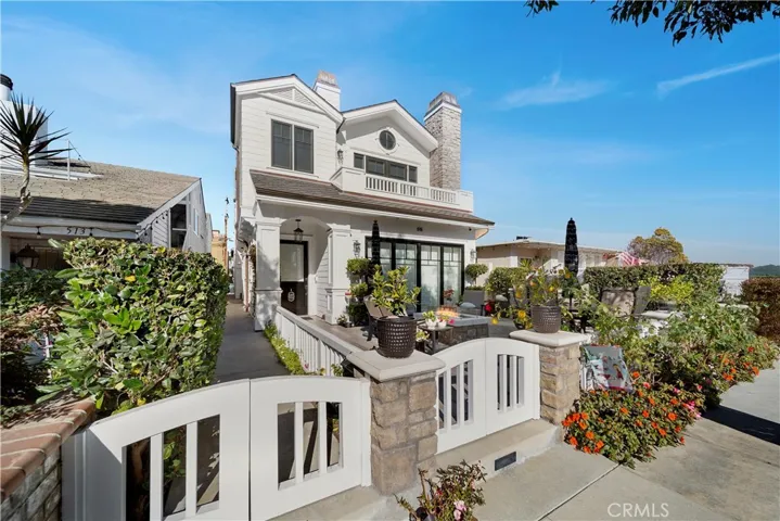 515 1/2 Narcissus Avenue, Corona Del Mar, California 92625