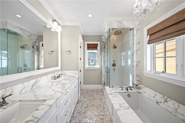 515 1/2 Narcissus Avenue, Corona Del Mar, California 92625