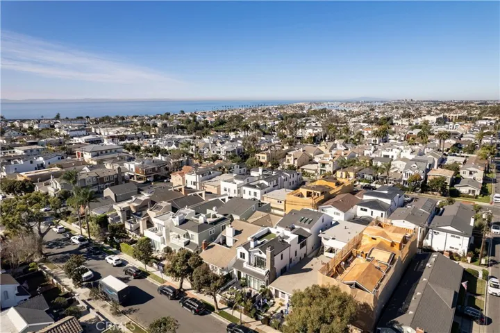 515 1/2 Narcissus Avenue, Corona Del Mar, California 92625