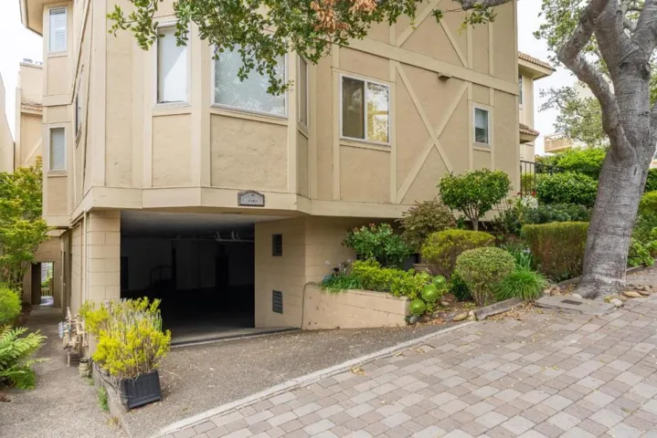 0 Mission 3 Nw Of 4th Avenue 5, Carmel, California 93921