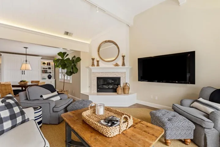 0 Mission 3 Nw Of 4th Avenue 5, Carmel, California 93921