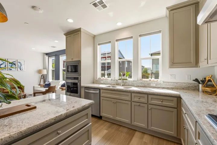 2808 Telegraph Boulevard, Marina, California 93933