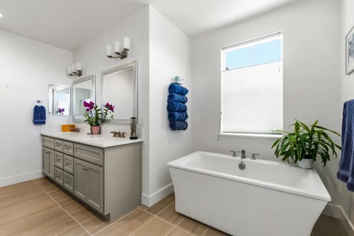 2808 Telegraph Boulevard, Marina, California 93933