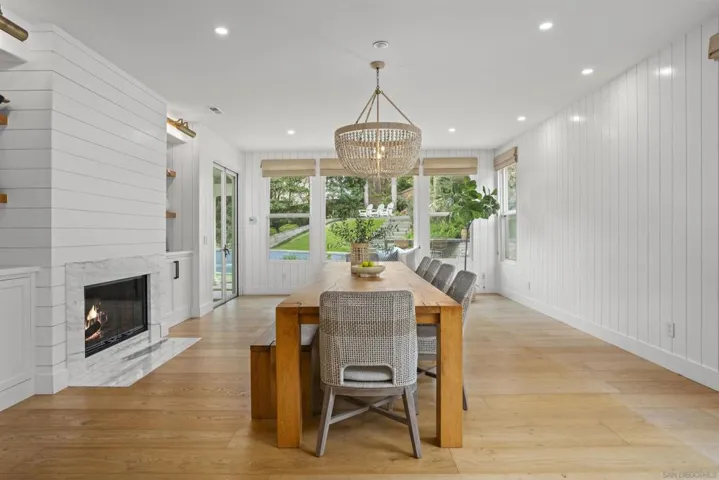 427 El Sueno, Solana Beach, California 92075
