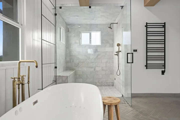 427 El Sueno, Solana Beach, California 92075