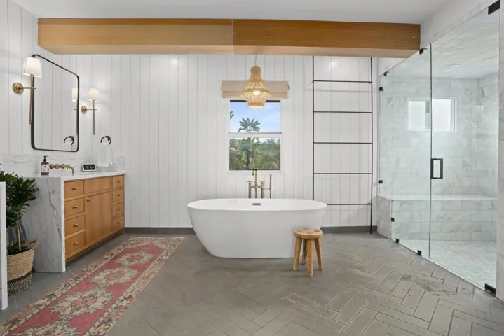 427 El Sueno, Solana Beach, California 92075