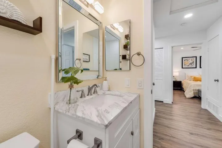 860 Boardwalk Place, Redwood City, California 94065