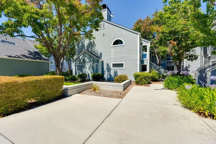 860 Boardwalk Place, Redwood City, California 94065
