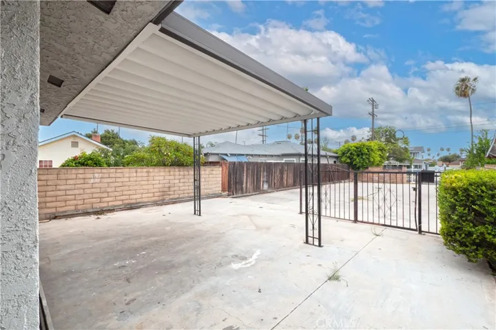 5245 Navarro, Los Angeles, California 90032