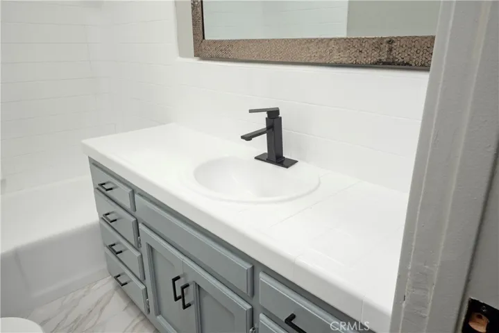 5245 Navarro, Los Angeles, California 90032
