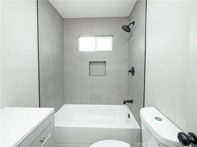 5245 Navarro, Los Angeles, California 90032