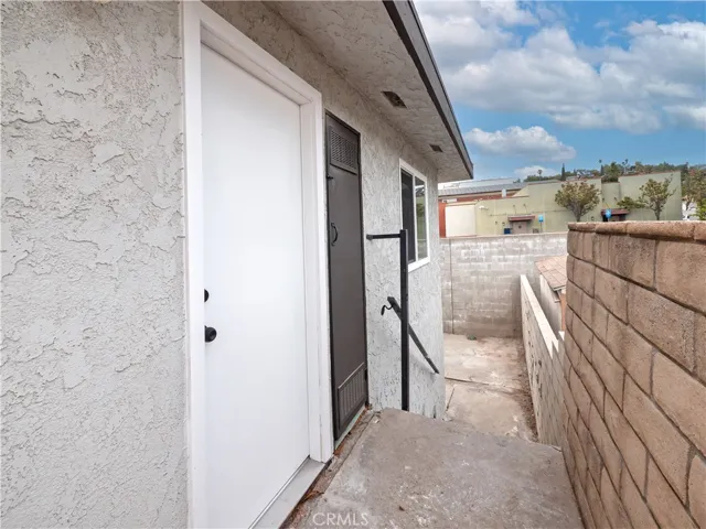 5245 Navarro, Los Angeles, California 90032
