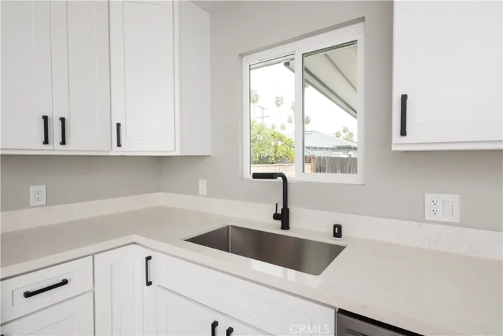 5245 Navarro, Los Angeles, California 90032
