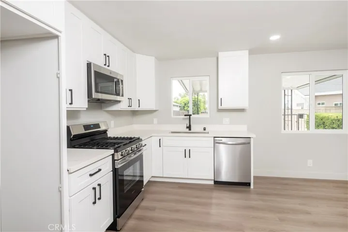 5245 Navarro, Los Angeles, California 90032