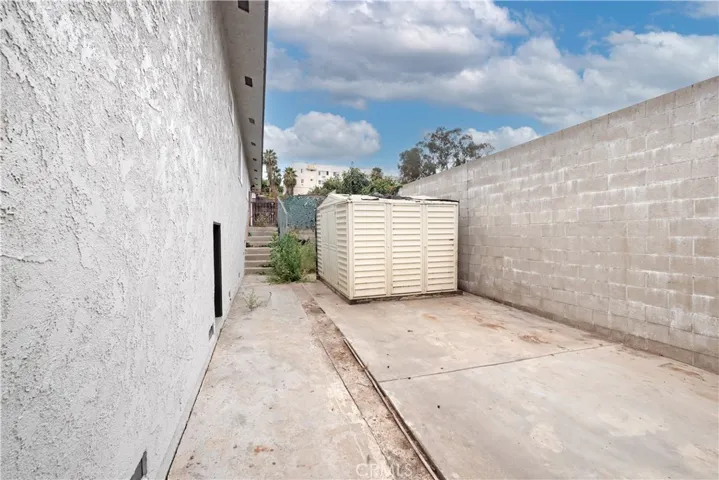 5245 Navarro, Los Angeles, California 90032