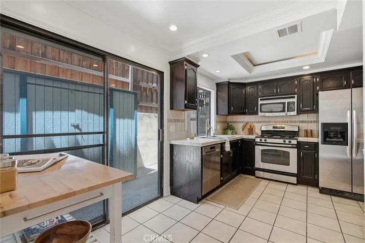 1429 Valley View Road 32, Glendale, California 91202