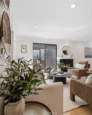 1429 Valley View Road 32, Glendale, California 91202