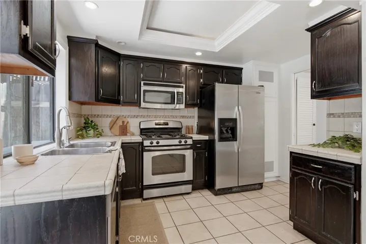 1429 Valley View Road 32, Glendale, California 91202