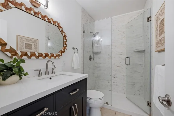 1429 Valley View Road 32, Glendale, California 91202