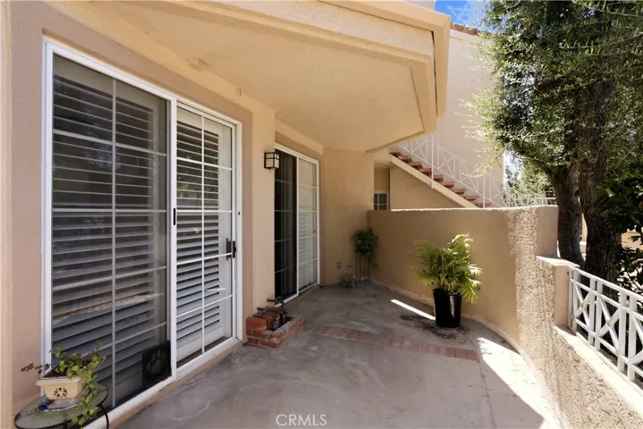 23609 Del Monte Drive 295, Valencia, California 91355