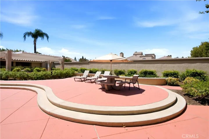 23609 Del Monte Drive 295, Valencia, California 91355