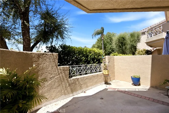 23609 Del Monte Drive 295, Valencia, California 91355