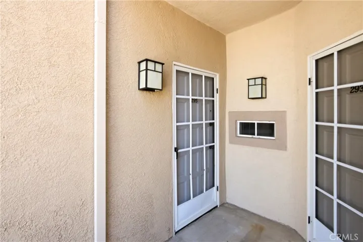 23609 Del Monte Drive 295, Valencia, California 91355