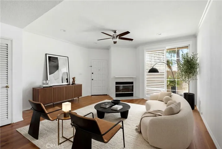 23609 Del Monte Drive 295, Valencia, California 91355