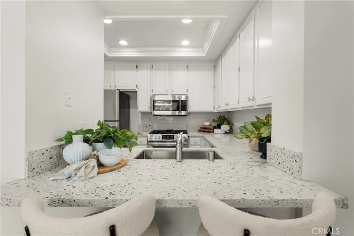 98 Verdin Lane, Aliso Viejo, California 92656