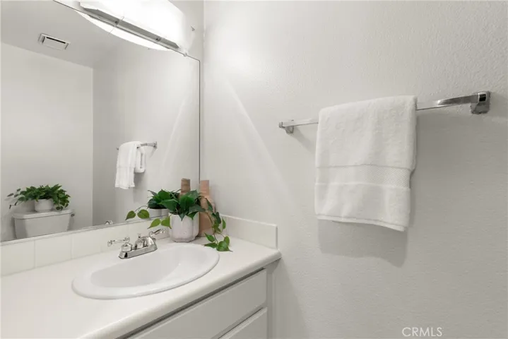 98 Verdin Lane, Aliso Viejo, California 92656