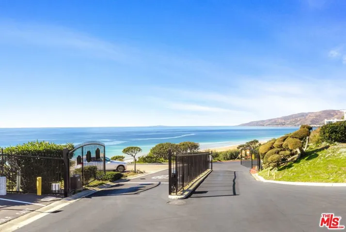 29500 Heathercliff Road 70, Malibu, California 90265