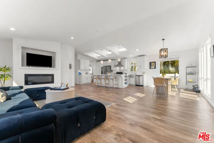 29500 Heathercliff Road 70, Malibu, California 90265