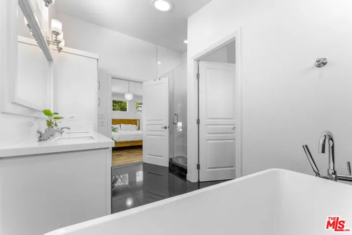 29500 Heathercliff Road 70, Malibu, California 90265