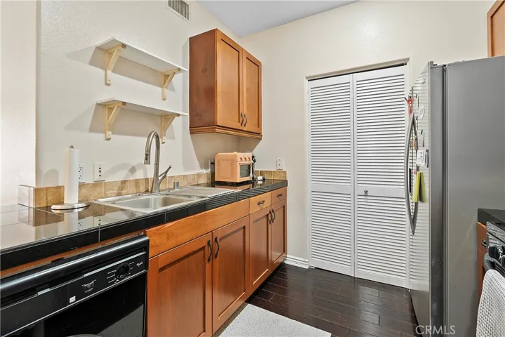 3338 Watermarke, Irvine, California 92612