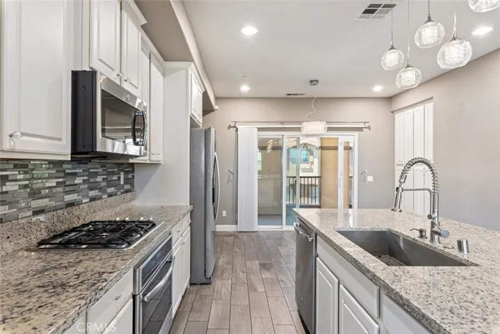 41019 Belleray, Murrieta, California 92562